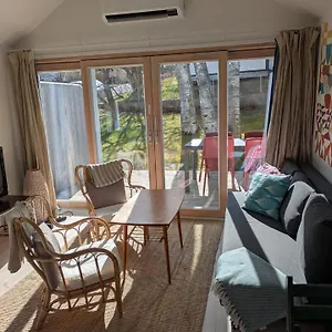 Sparkling Newly Built House Close To & Nature Semesterbostad