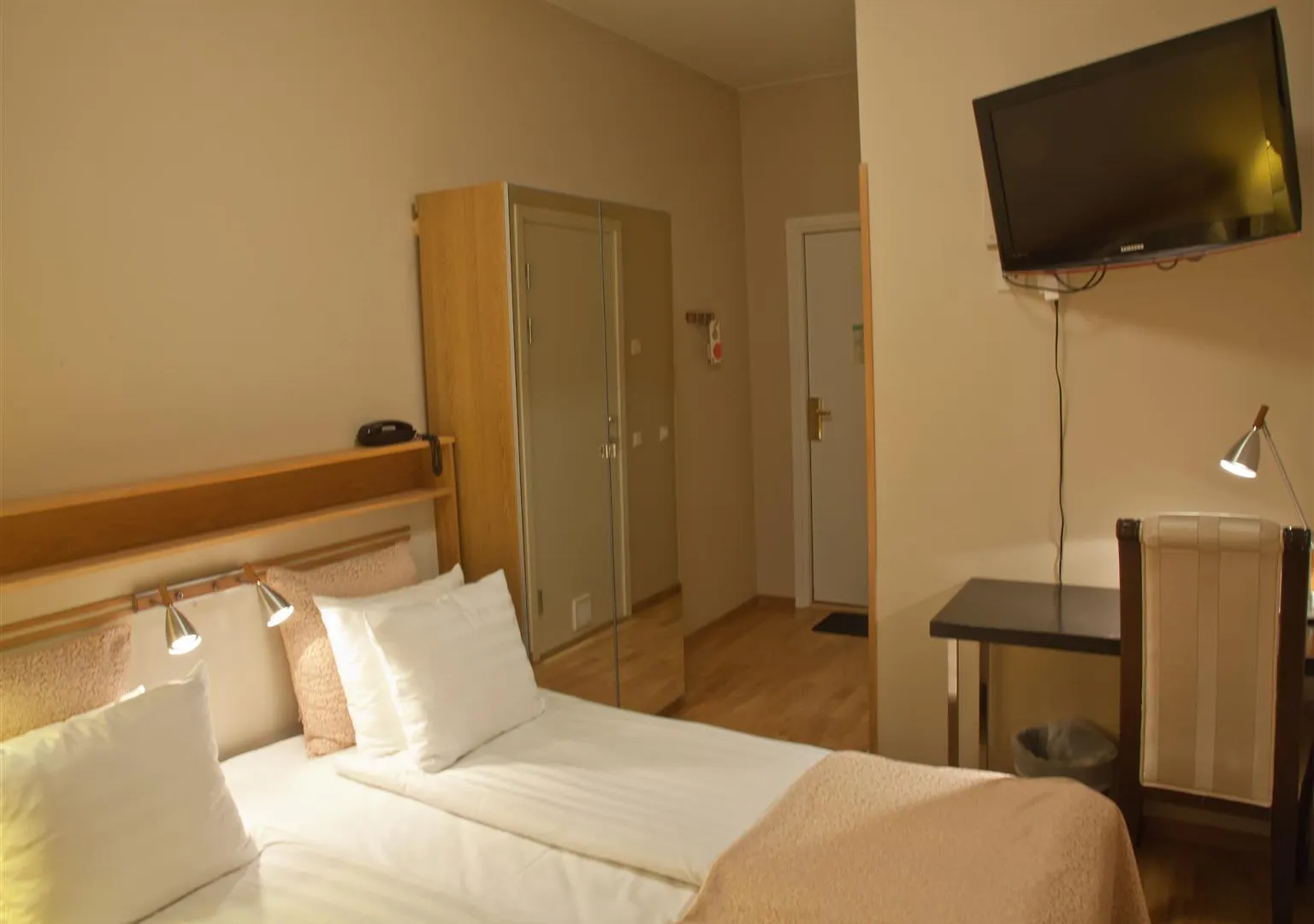 Best Western Hotel Bentleys Stockholm 4*,